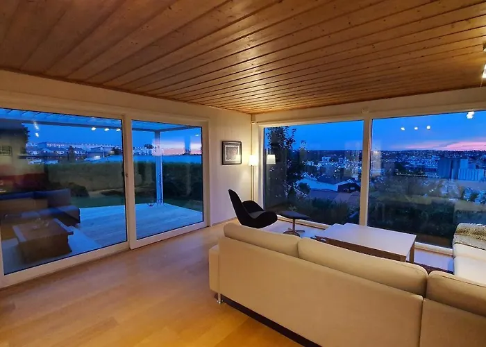 With Great View Villa Sandnes (Rogaland)